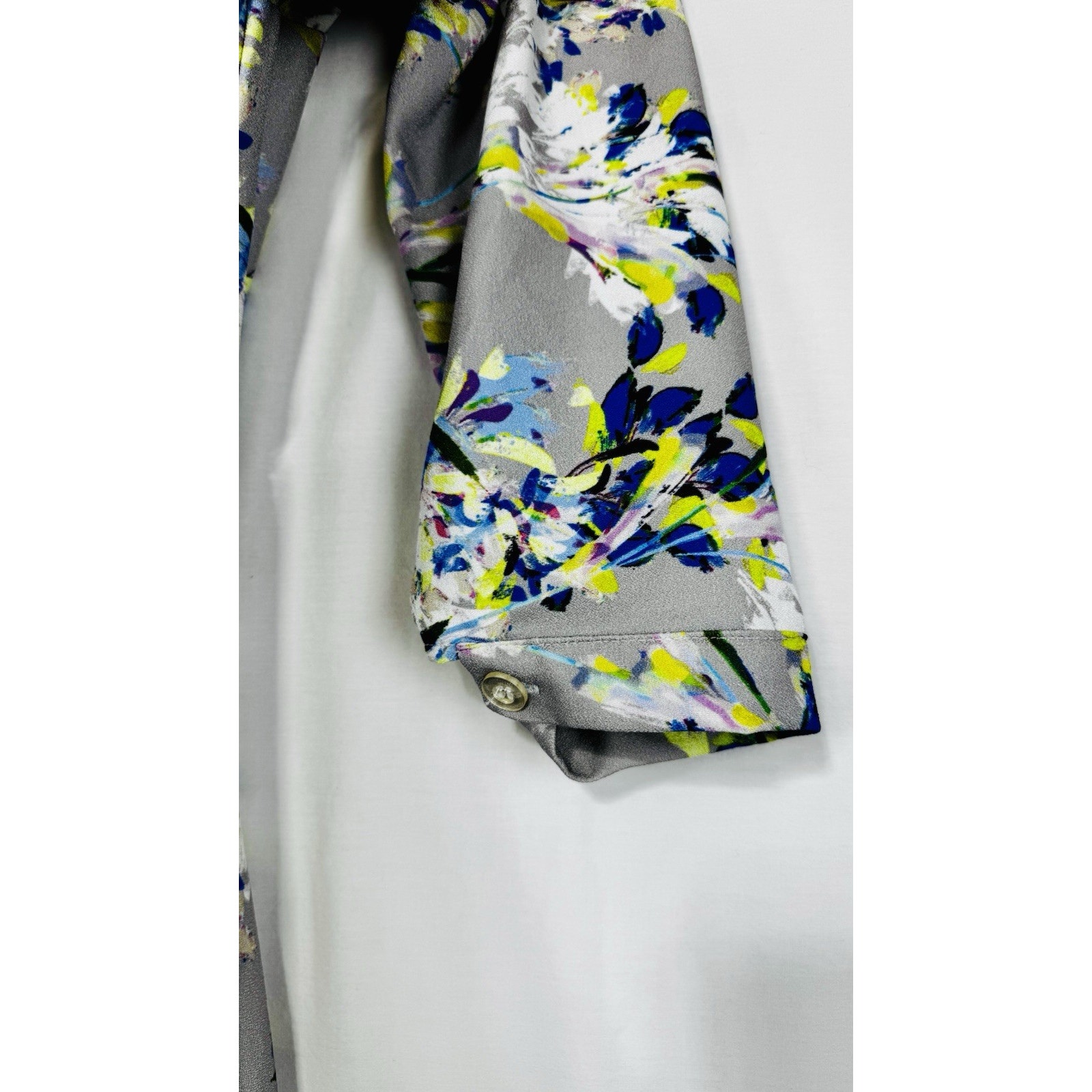 Annah Hariri Grey Sunshine Modest Floral Maxi Dress 18 — image 6 of 8